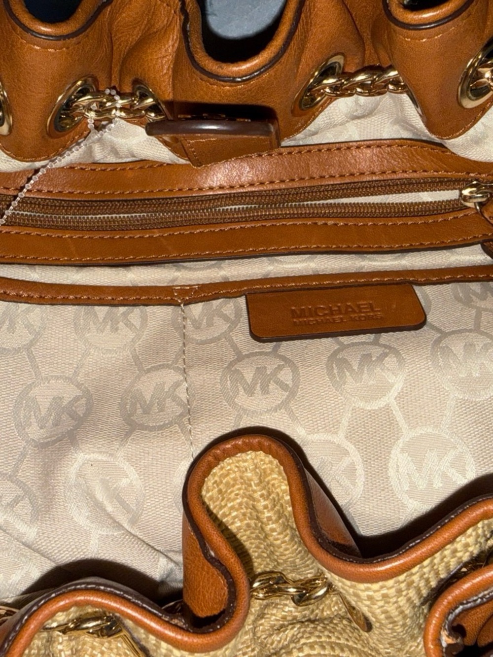 Michael Kors Straw-Style Drawstring Shoulder Bag in Beige with Tan Straps - Picture 5 of 8